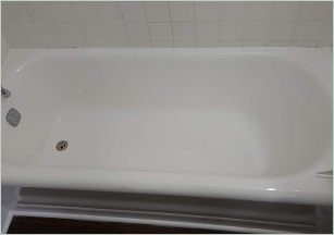 Apartment Tub and Shower Refinishing